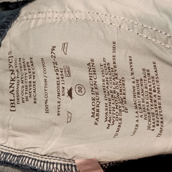 BLANKNYC The Balloon Bo-Legged blue jeans pants. Size 30. Women. Denim - Picture 4 of 4